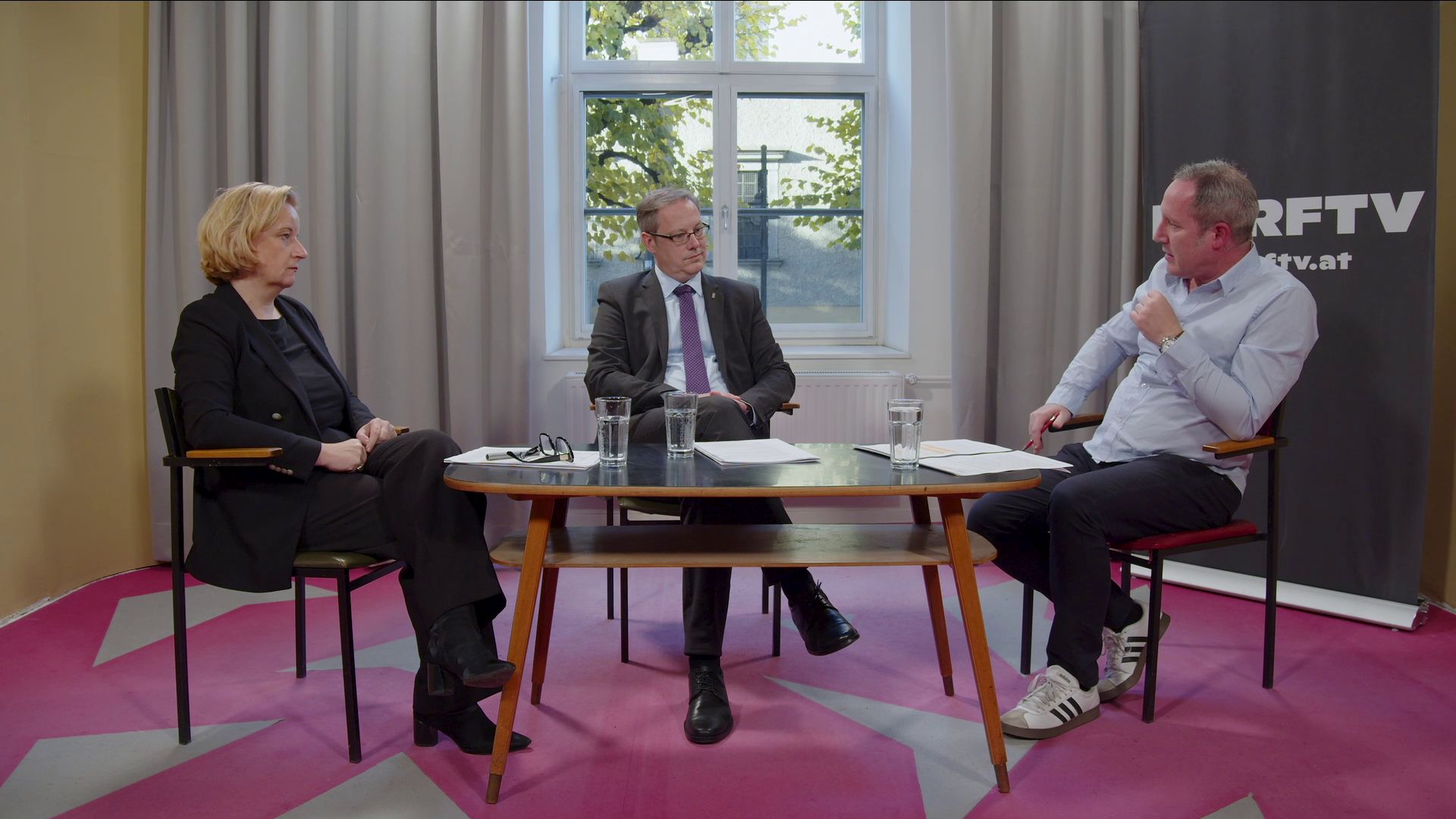 Forschung und Lehre in bewegten Zeiten – wie positionieren sich Universitäten in der Gesellschaft?